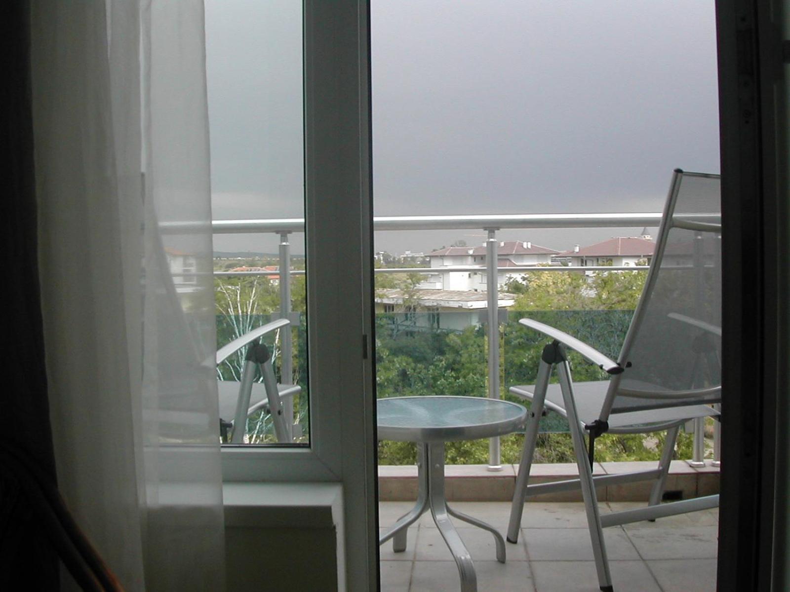 Oasis Suites Apartments And Studios Равда Номер фото
