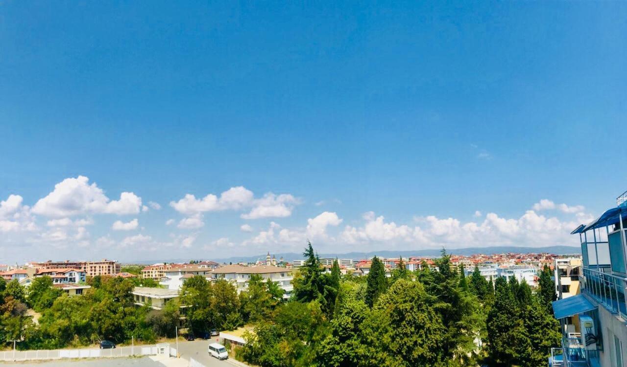 Oasis Suites Apartments And Studios Равда Экстерьер фото